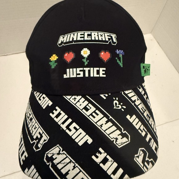 Minecraft Justice 8Bit Heart Hat‎ - Unisex - One Size - Adjustable Strap - Picture 1 of 9